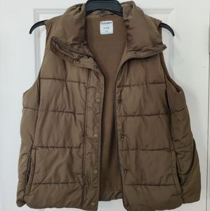 Old Navy Puffy Vest